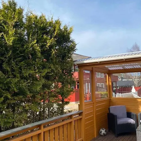 Marikollen, Spacious With Sunny Veranda דירה *